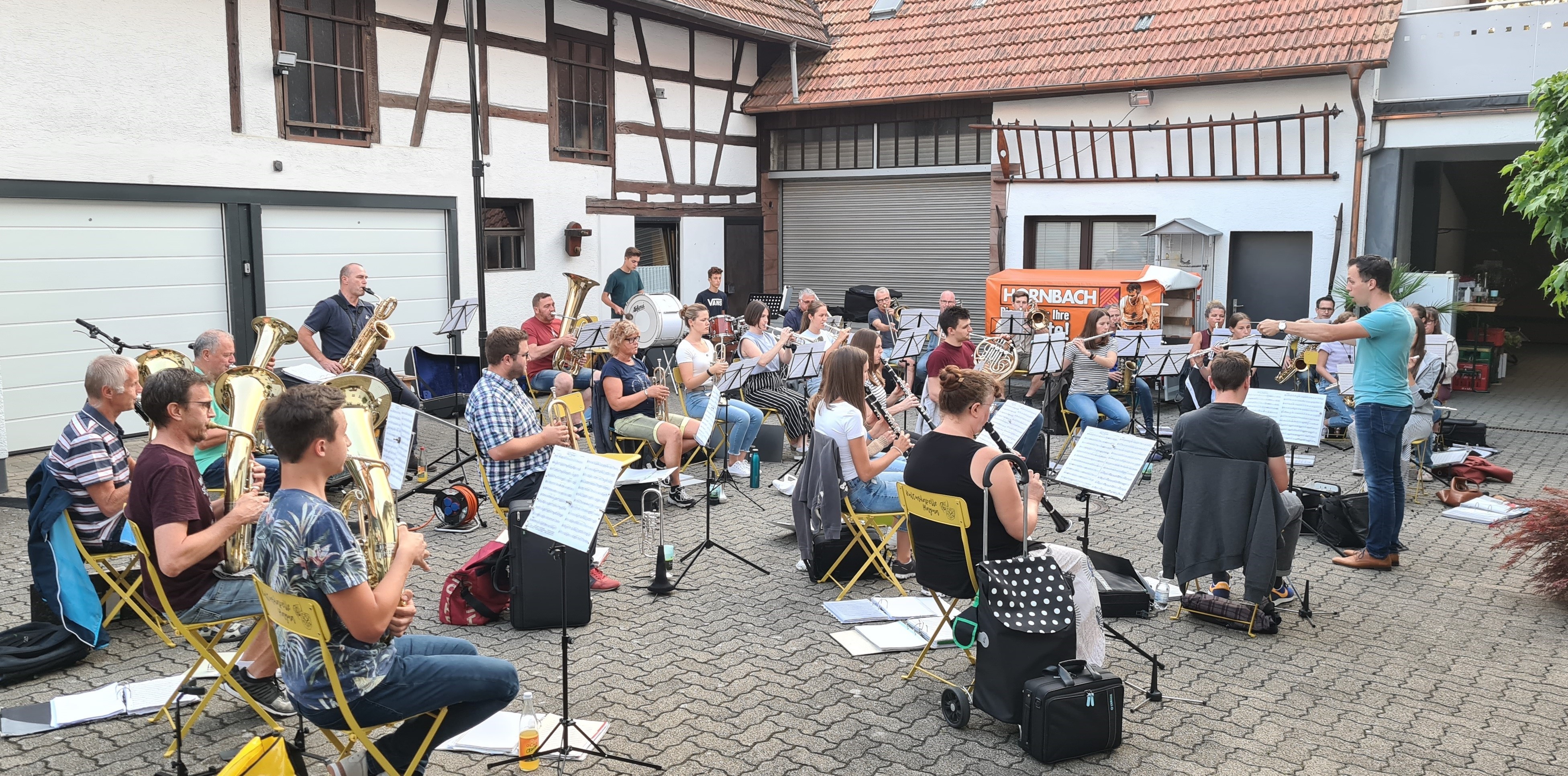 Wetterumschlag – herrlichstes Sommerwetter zur Probe am Freitagabend, Starkregen zum Blasmusiktag in Leimersheim am Sonntag